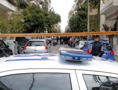 Συγκλονίζει ο μητροκτόνος της Νέας Σμύρνης: «Σκότωσα τη μητέρα μου γιατί μου έριχνε φάρμακα στο φαγητό»